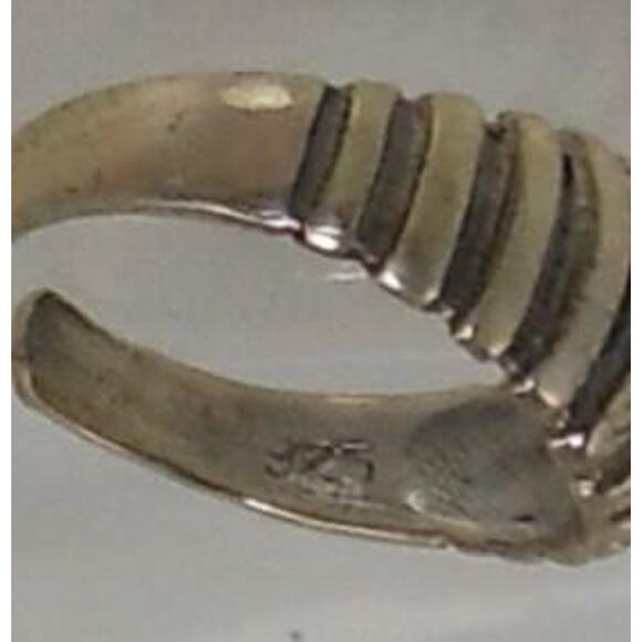 Handcrafted Ribbed Dome Toe Ring Sterling Silver Vintage Design Thailand 2g NOS - Picture 5 of 10